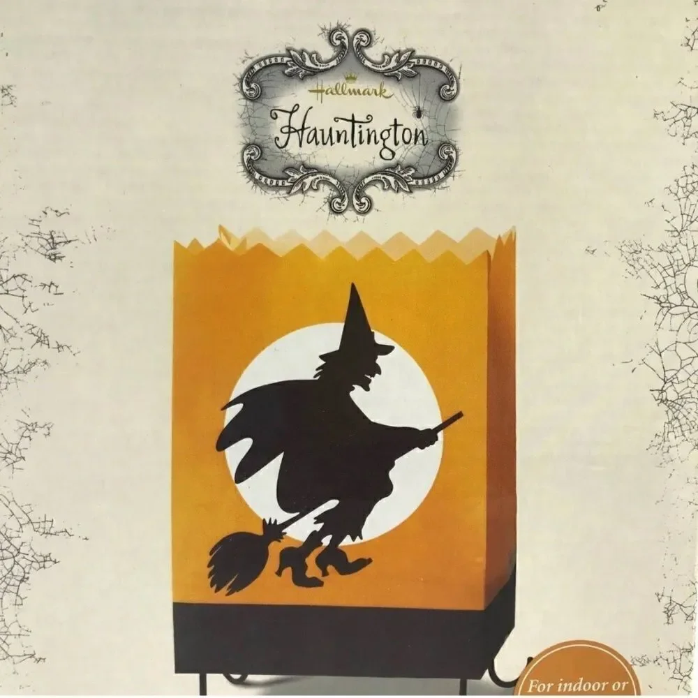 NEW PR3673 Hallmark Hauntington Cackling Witch Luminary Halloween